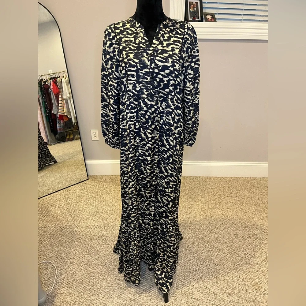 NWT ba&sh navy and Cream Agatha Dress- size 4 - Picture 3 of 6